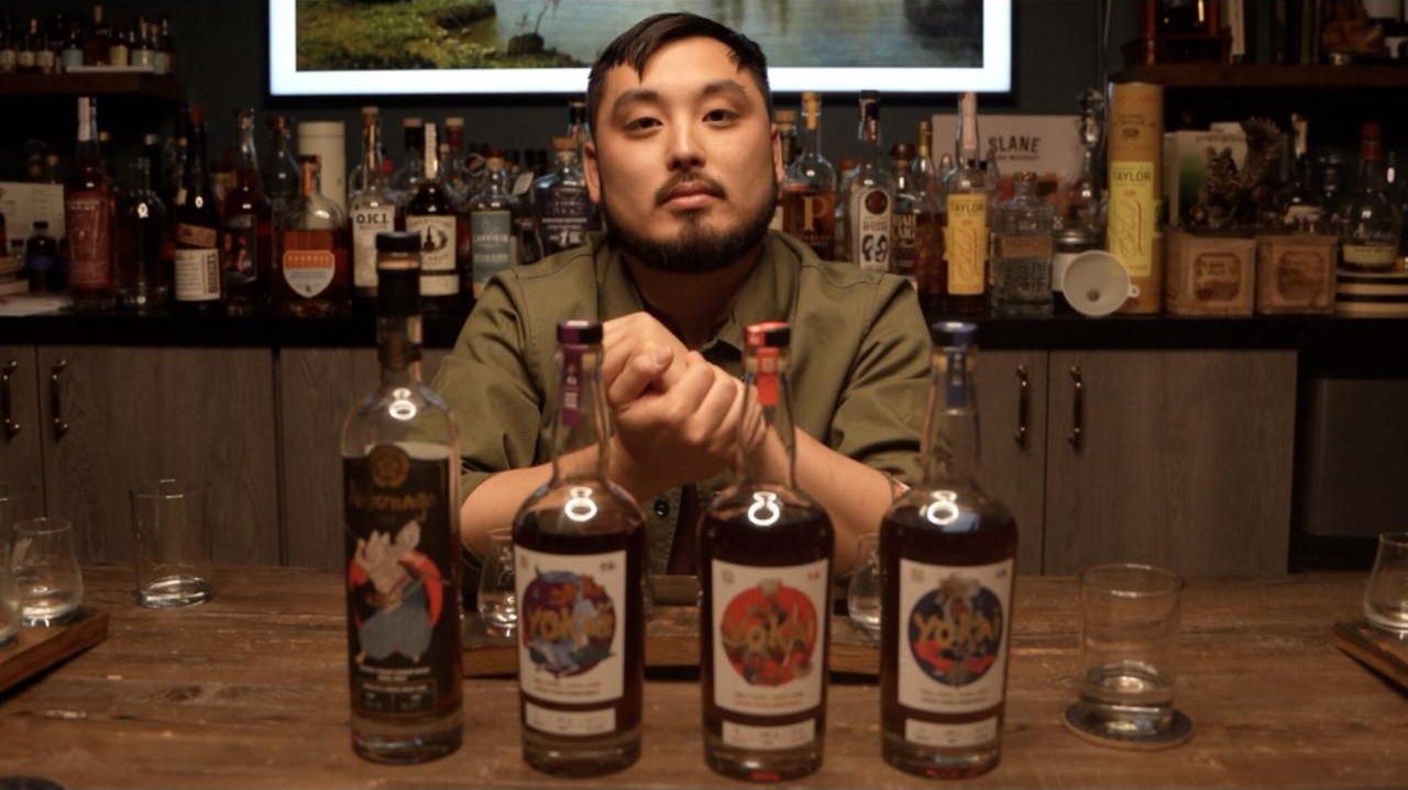 Kojin Tashiro behind the bar with his drops